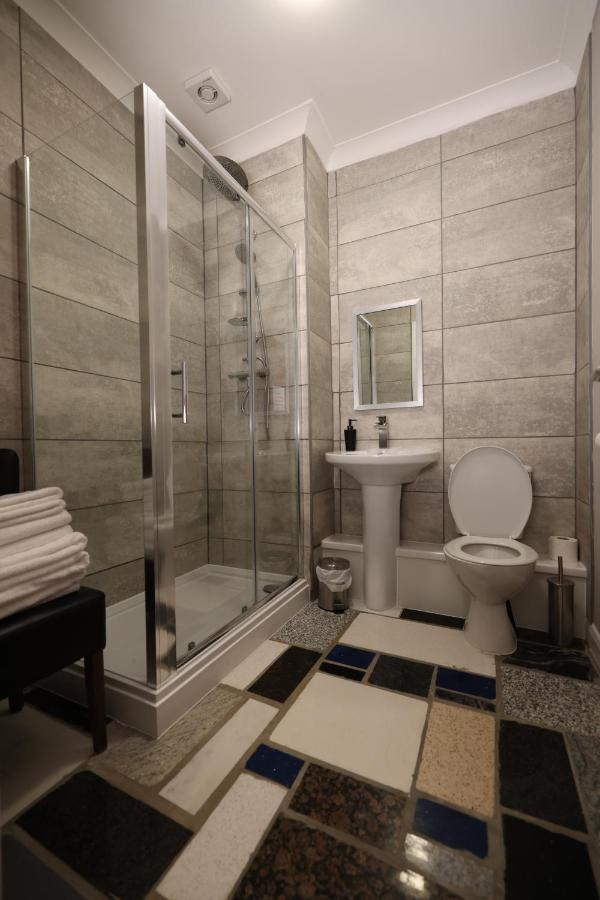 גטשהד Michelangelos - Rooms, Restaurant & Bar מראה חיצוני תמונה